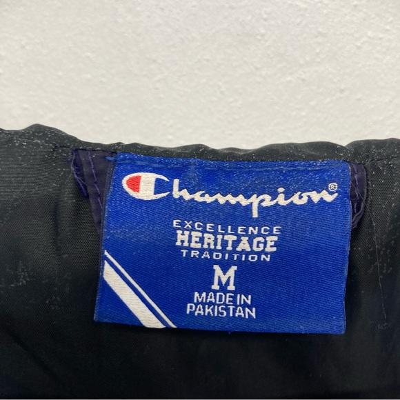 Champion Jacket Puffer Women University of Washington Purple Sz M pockets - Picture 12 of 16